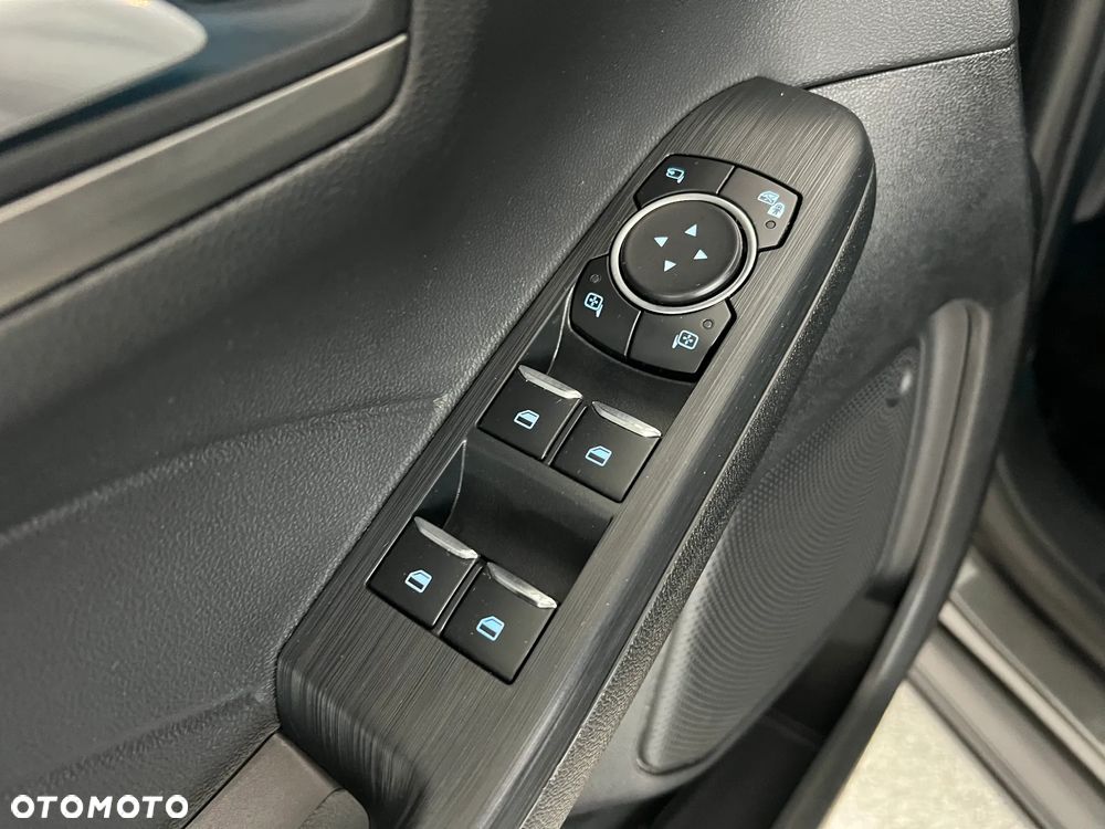 Ford Kuga 2.5P PHEV FWD Titanium X - 20