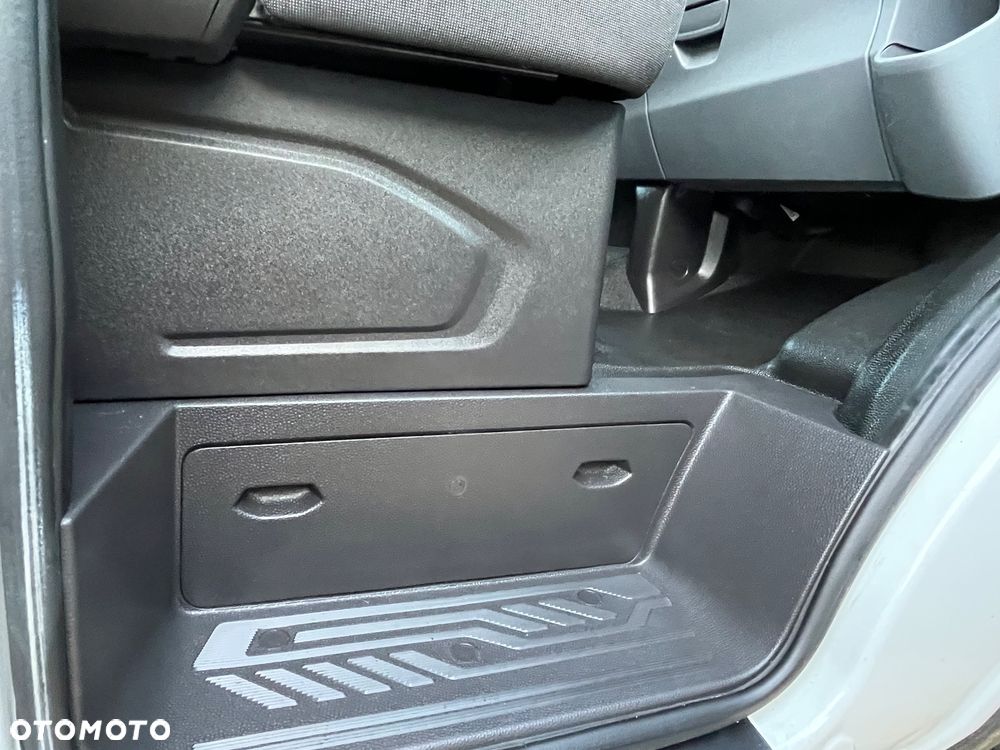 Ford Transit Custom  L2H1 - 28