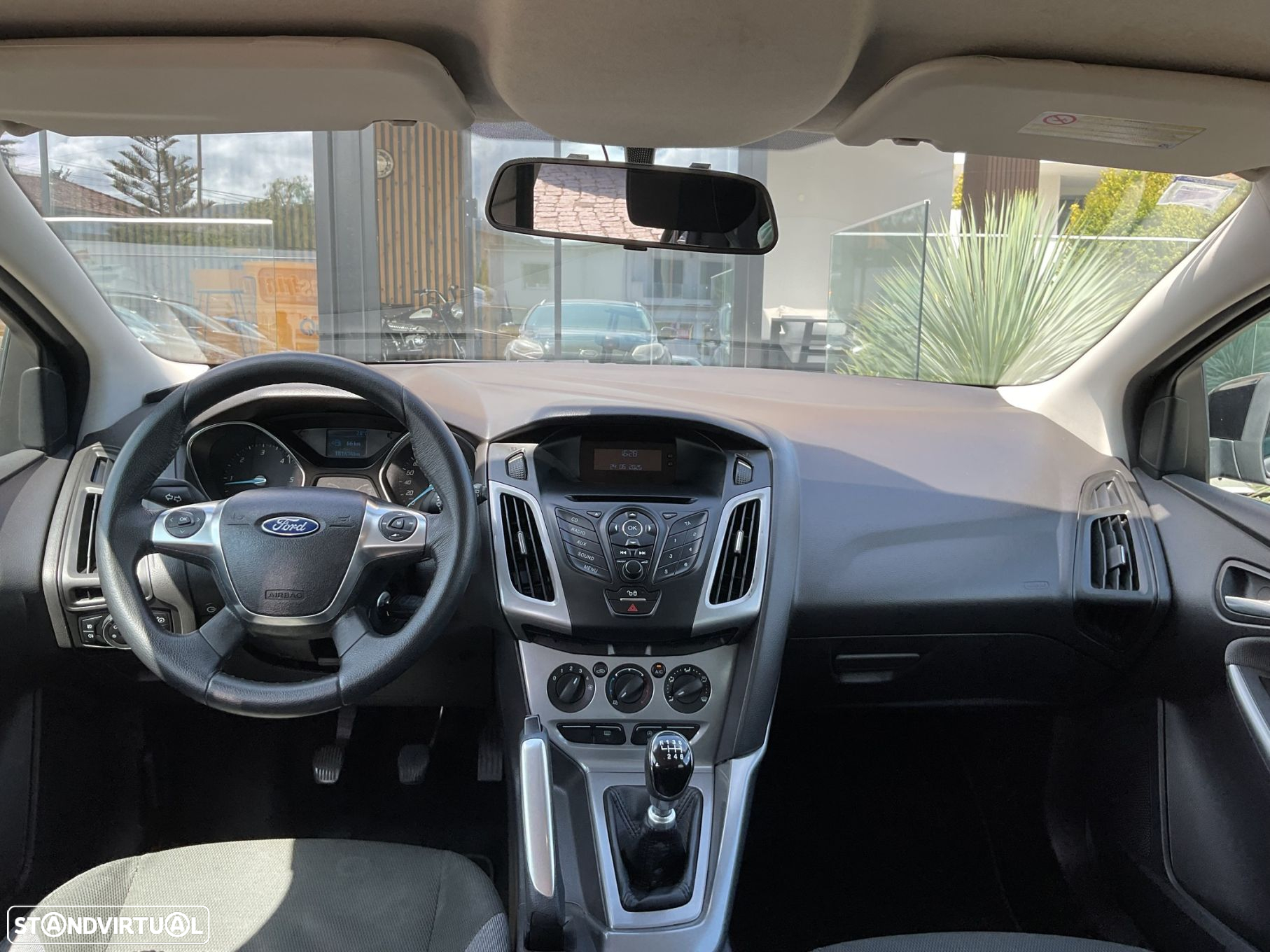 Ford Focus SW 1.6 TDCi Trend - 34