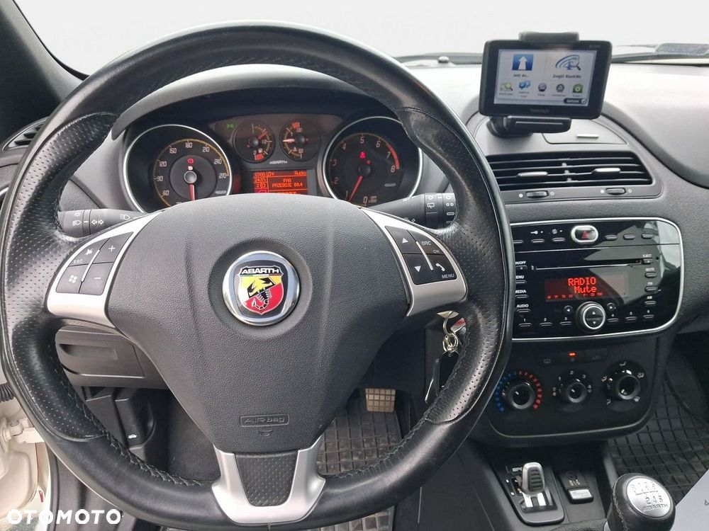 Fiat Punto - 16
