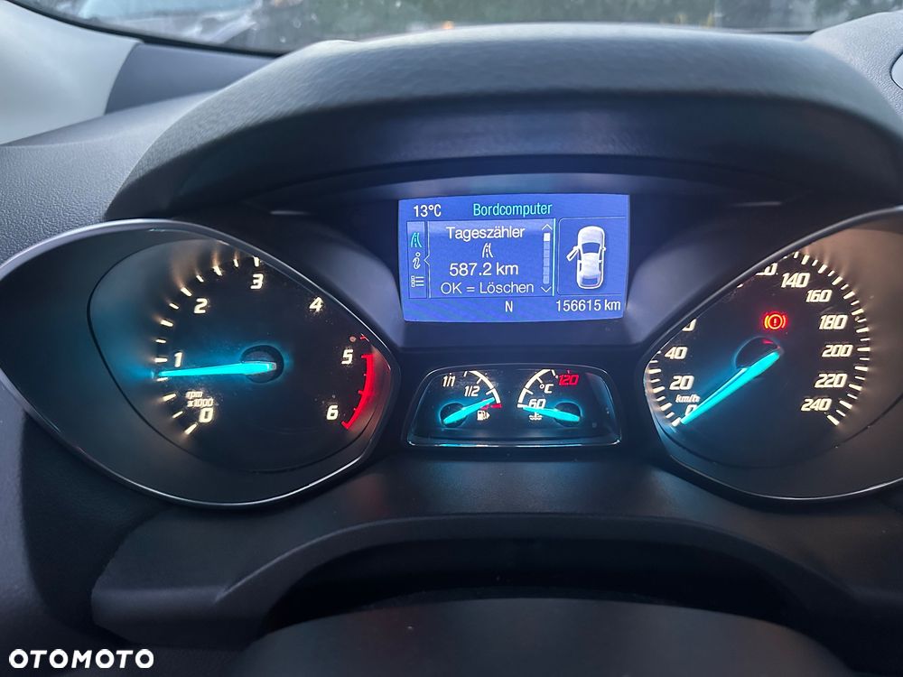 Ford Kuga - 14