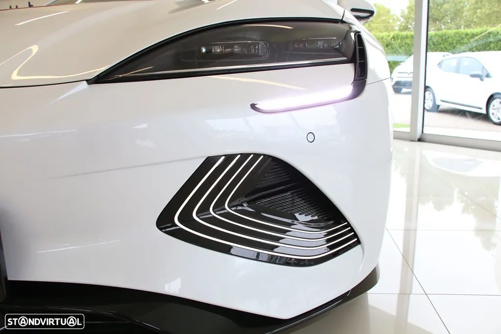 BYD Seal 82.5 kWh AWD Excellence - 38