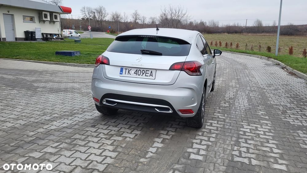 Citroën DS4 HDi 165 Urban Show - 18