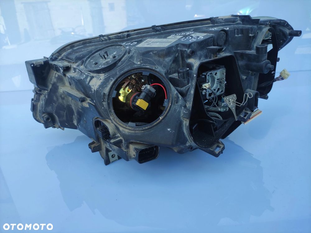 LAMPA PRAWY PRZÓD PRZEDNIA BMW F01 F02 F04 XENON EUROPA 204 - 5