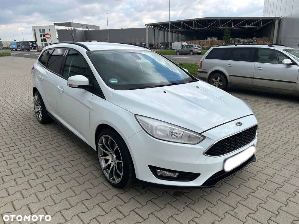 Ford Focus Turnier 1.5 TDCi DPF Start-Stopp-System Business - 5