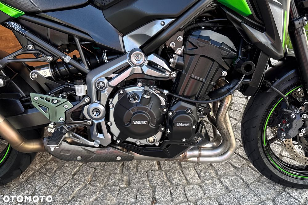 Kawasaki Z 900 - 7