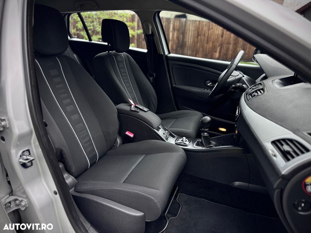 Renault Megane ENERGY dCi 110 Start & Stop LIMITED - 10