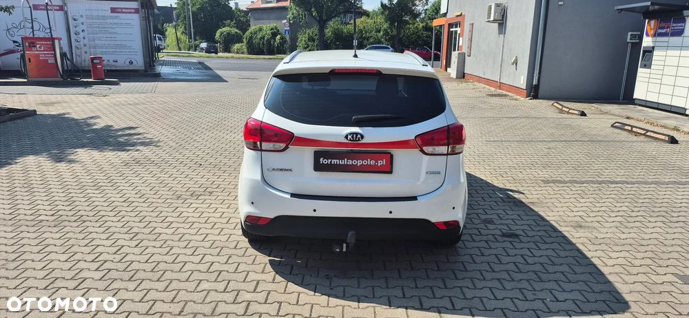 Kia Carens 1.7 CRDi 115 Dream Team Edition - 6