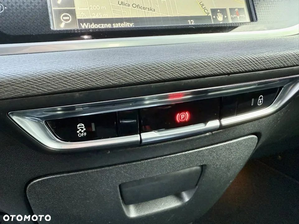 Citroën C4 Picasso BlueHDi 120 Exclusive - 24