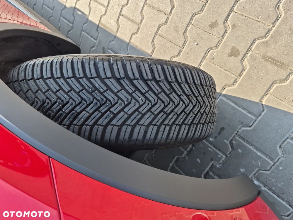 Renault Arkana 1.3 TCe mHEV Techno EDC - 19