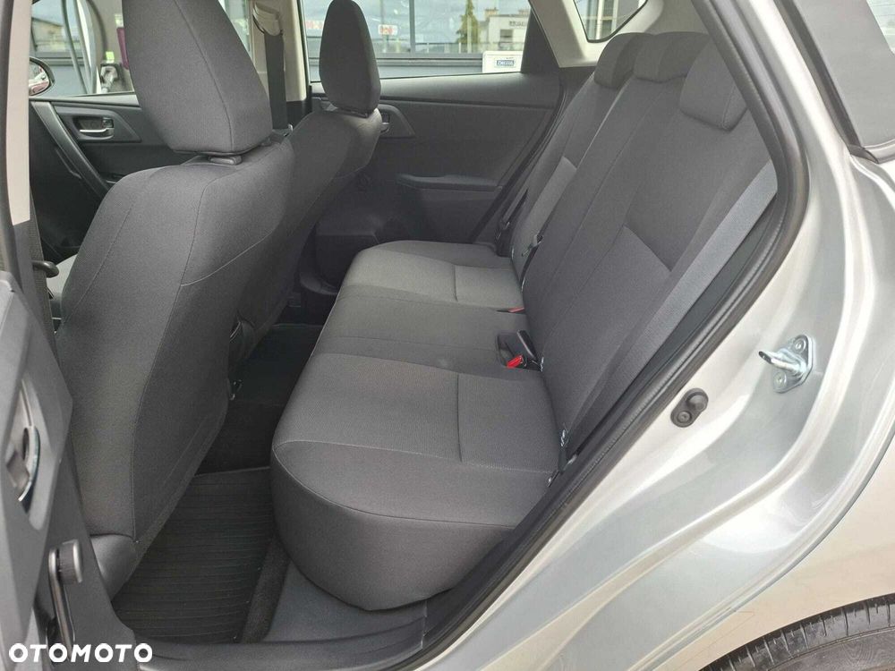 Toyota Auris 1.33 VVT-i Active - 14