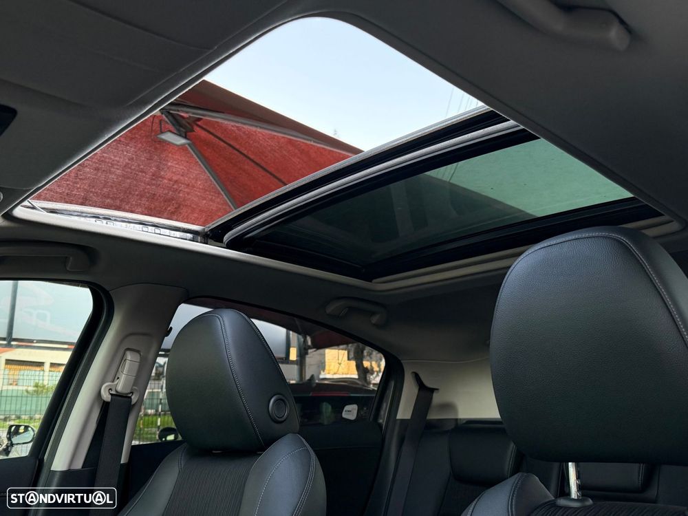 Honda HR-V 1.5 i-VTEC Executive CVT - 8