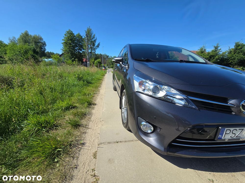 Toyota Verso 1.8 Premium MS EU6 - 27