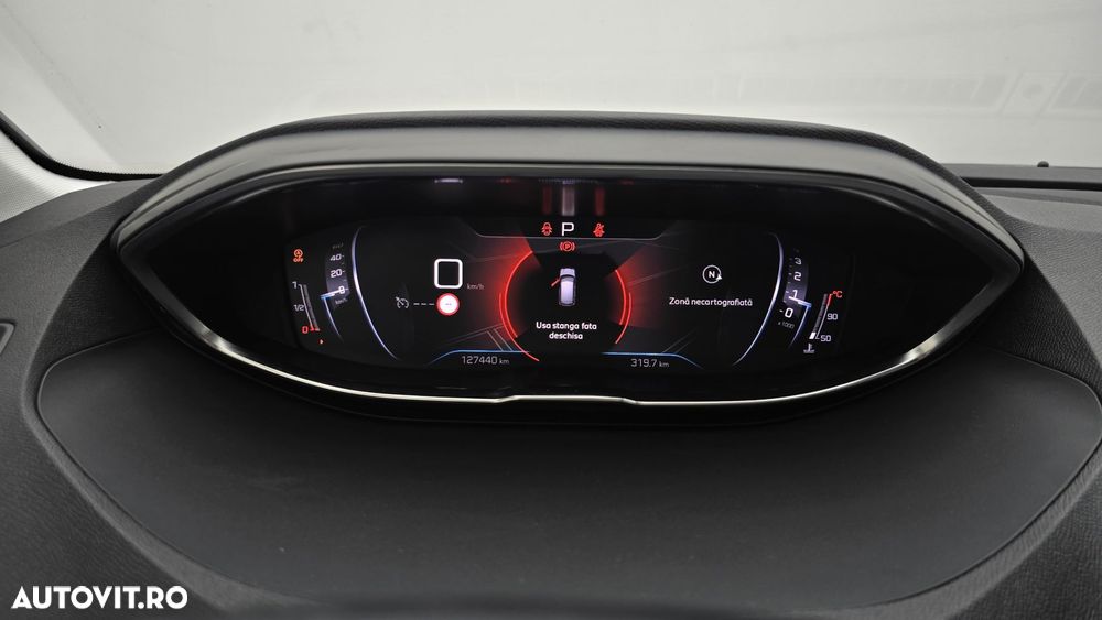 Peugeot 3008 1.5 BlueHDI S&S EAT8 Allure - 16