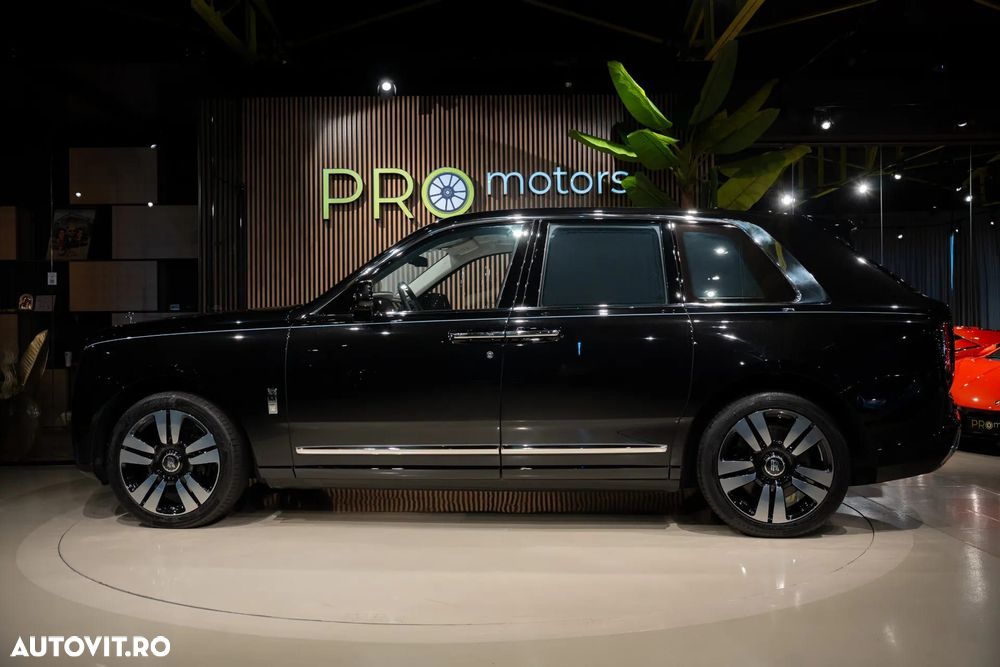 Rolls-Royce Cullinan - 23