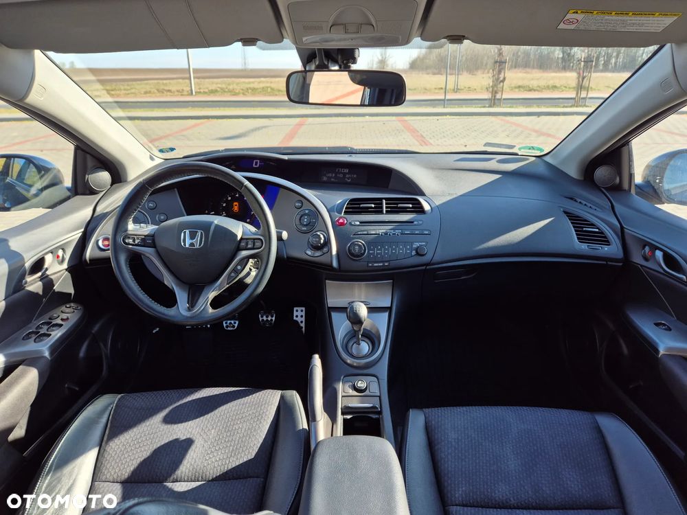 Honda Civic - 10