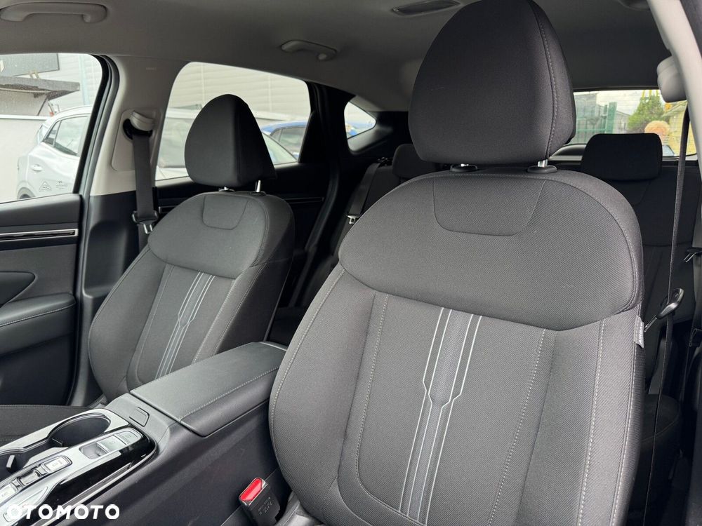 Hyundai Tucson 1.6 T-GDi HEV Executive 4WD - 11