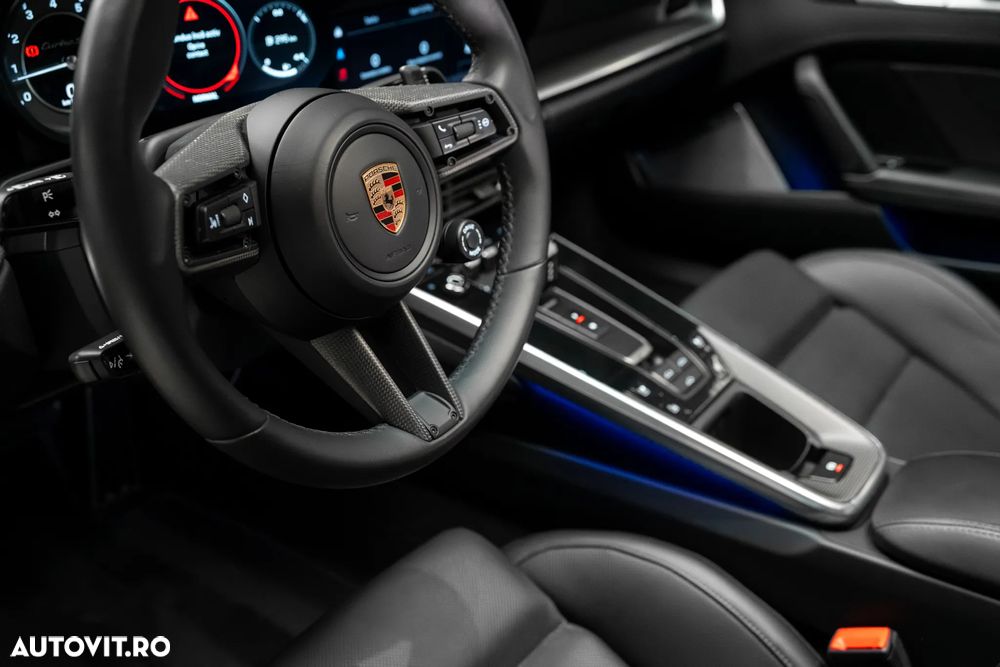 Porsche 911 911Turbo S - 26