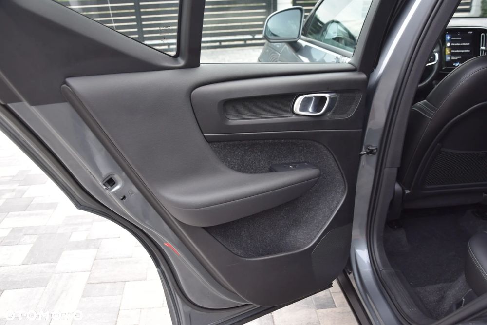 Volvo XC 40 D3 Geartronic Momentum - 18