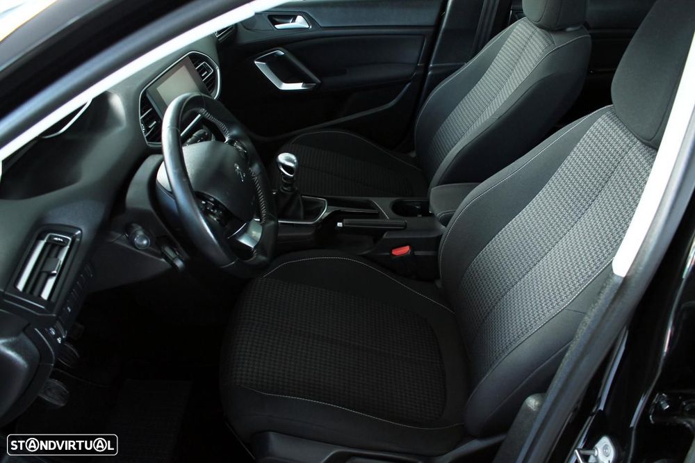 Peugeot 308 1.5 BlueHDi Style - 12
