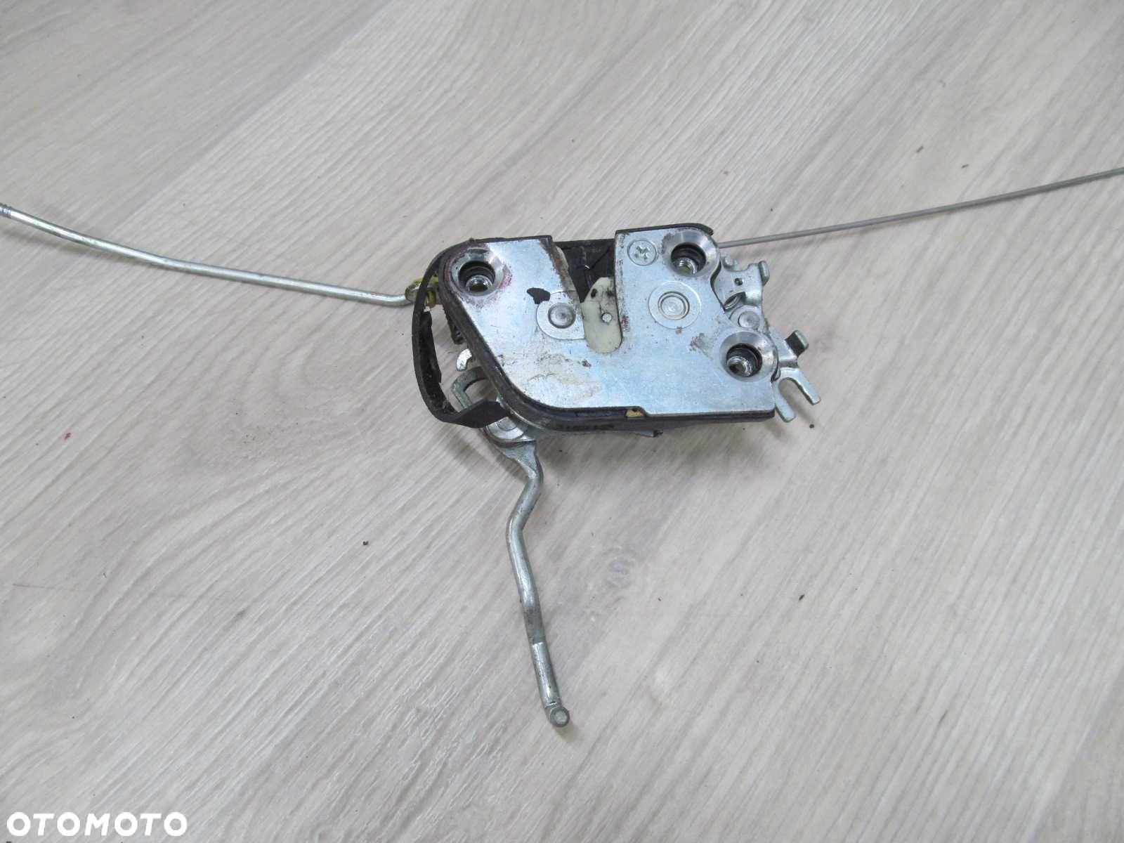 PIAGGIO PORTER HIJET PFAU 06- ZAMEK DRZWI PRZOD LEWY - 2