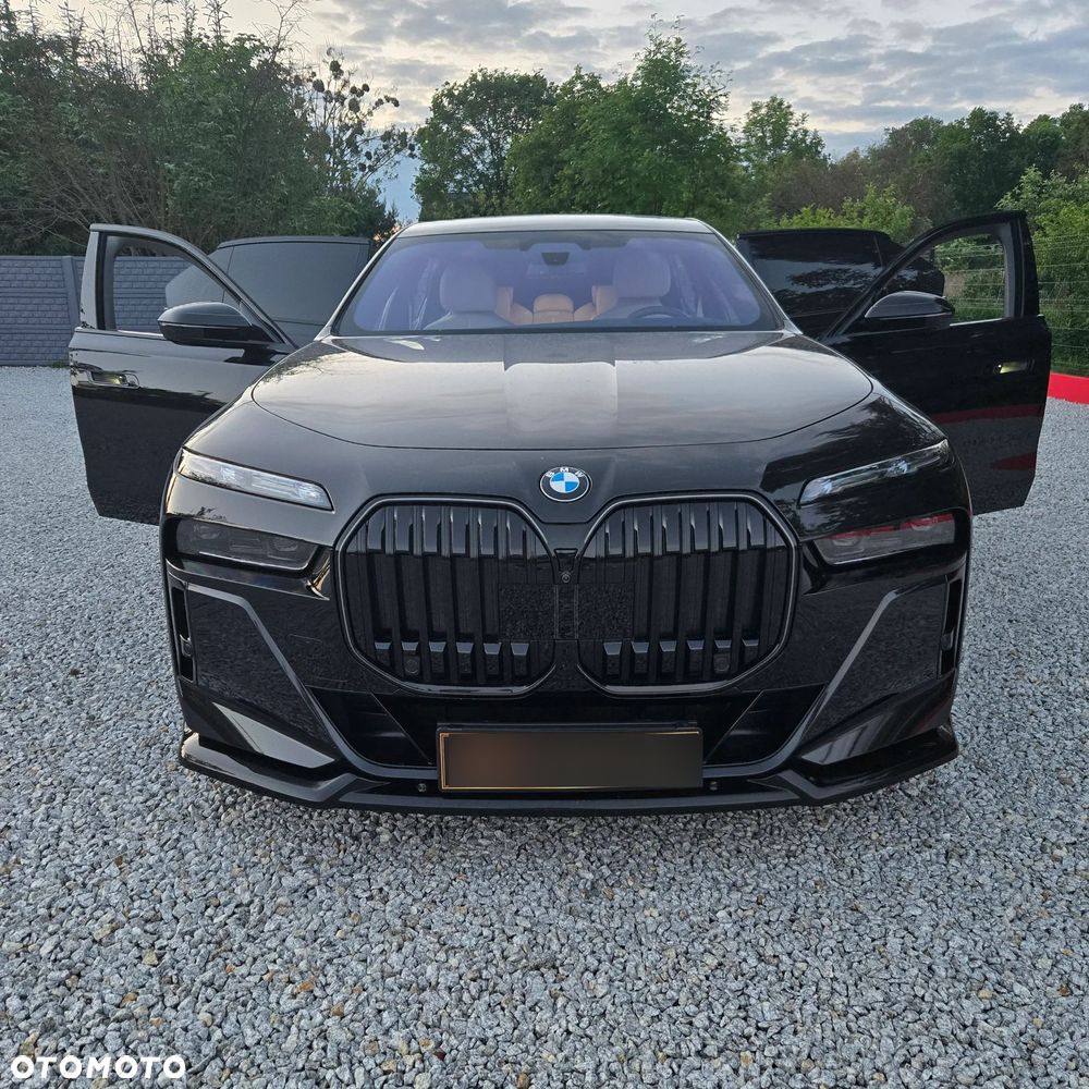 BMW Seria 7 - 1