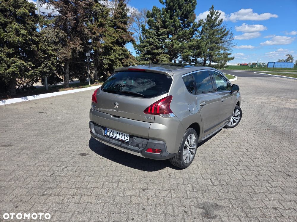 Peugeot 3008 1.2 PureTech Allure - 4