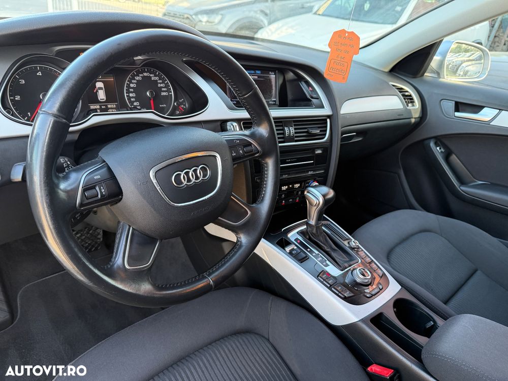 Audi A4 Avant 2.0 TDI DPF clean diesel multitronic Attraction - 32