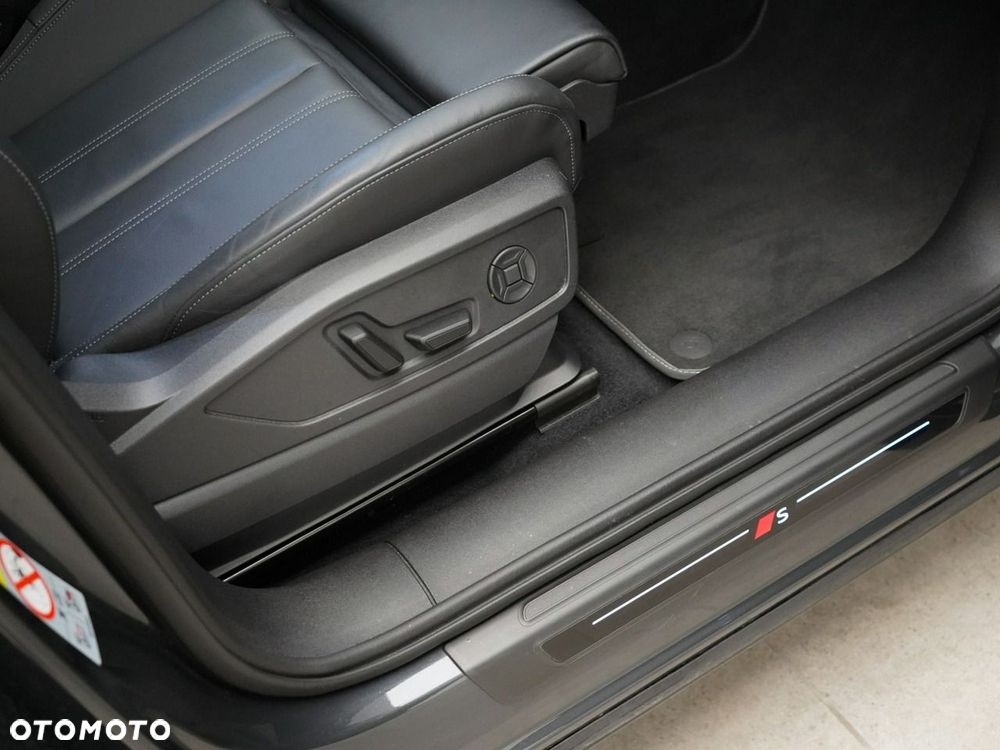 Audi Q5 Sportback - 17