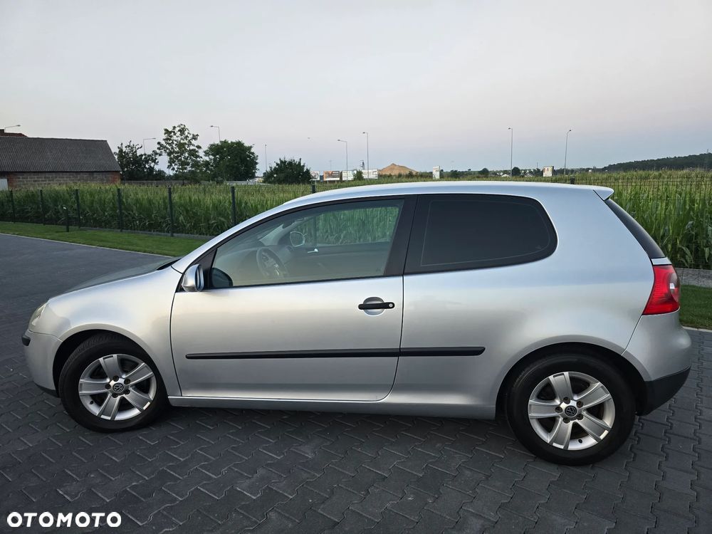 Volkswagen Golf 1.9 TDI Sportline - 7