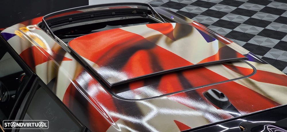 MINI 5 Portas Cooper SD Auto Desportiva - 33