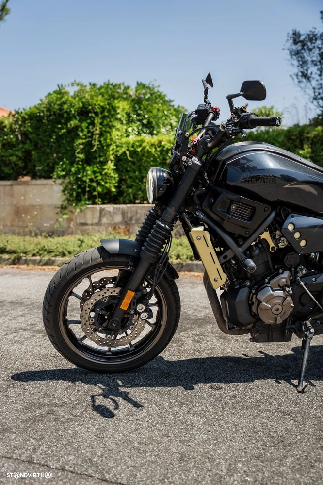 Yamaha XSR 700 - 9