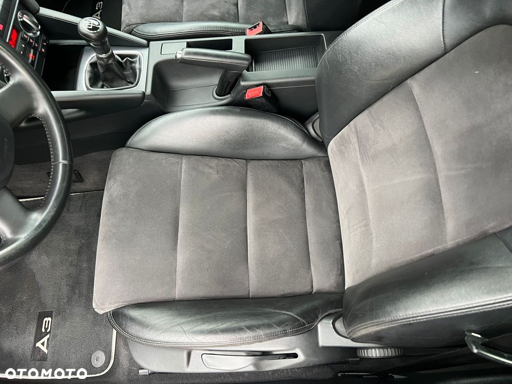 Audi A3 Sportback 2.0 TDI Ambition - 14