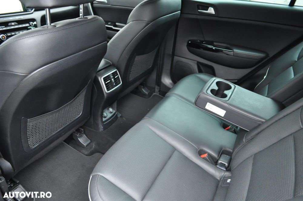 Kia Sportage 2.0 CRDI 184 AWD Aut. Platinum Edition - 23