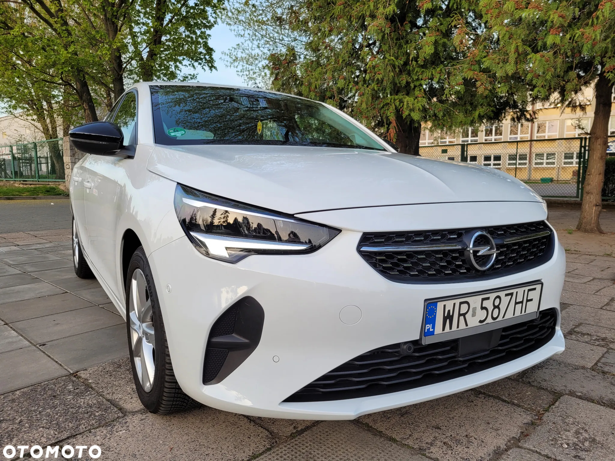 Opel Corsa 1.2 Elegance S&S - 18