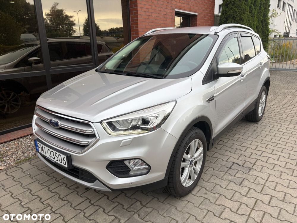 Ford Kuga 1.5 EcoBoost 2x4 Trend - 1