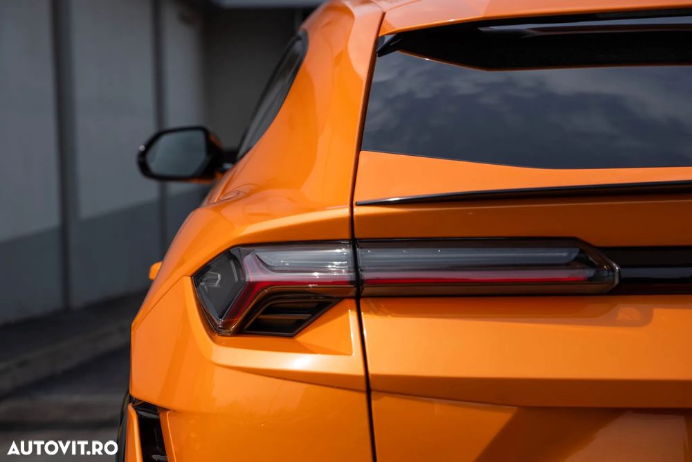 Lamborghini URUS - 6