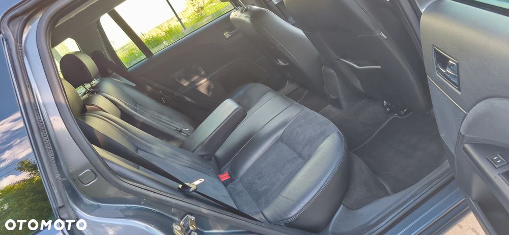 Ford Mondeo 1.8 Titanium X - 18