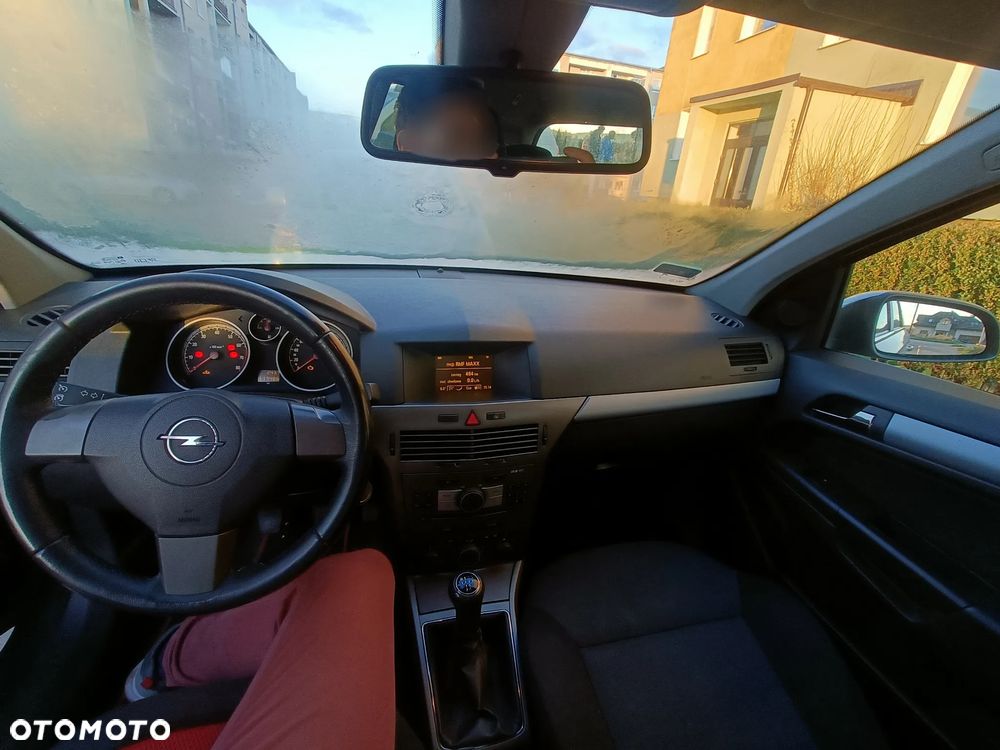 Opel Astra 1.8 - 7