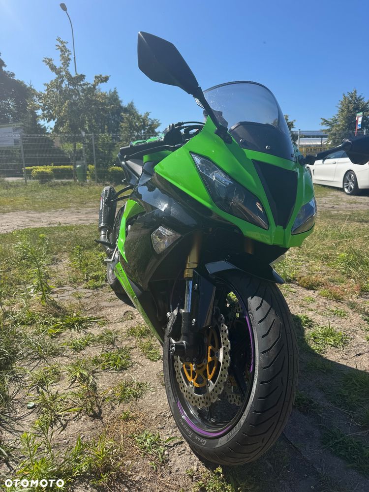 Kawasaki ZXR - 8