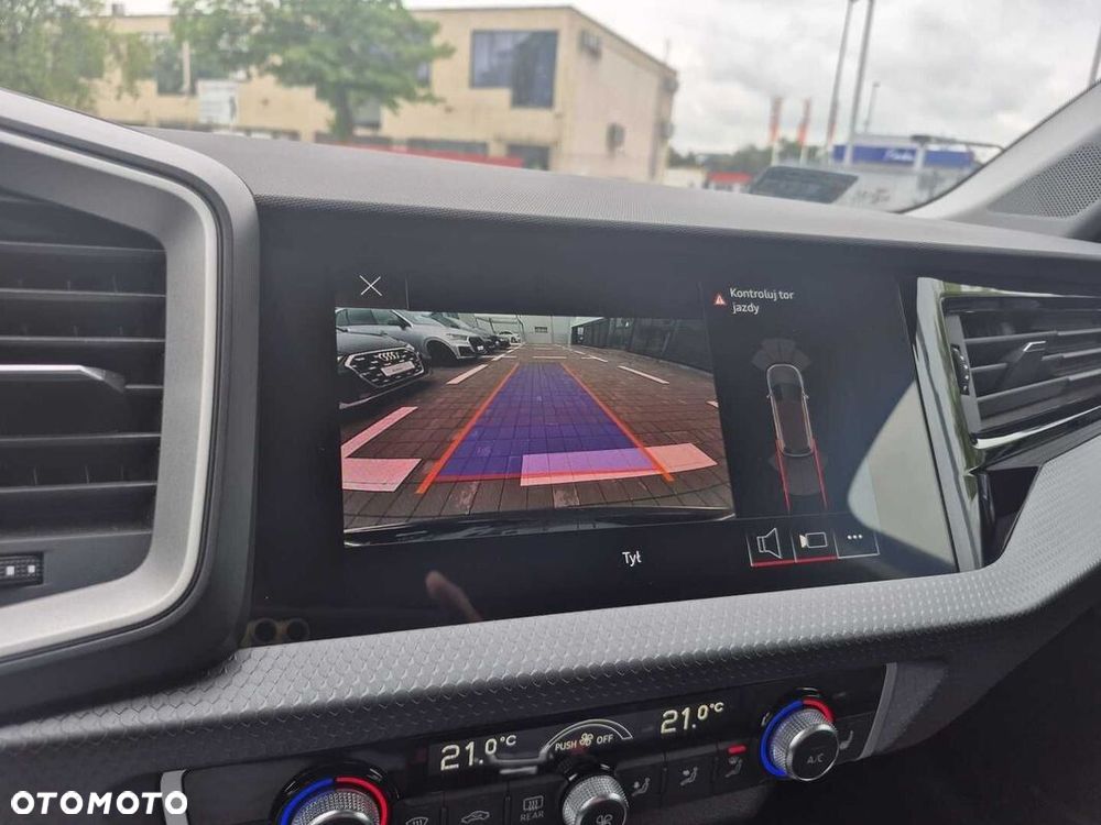 Audi A1 Sportback 35 TFSI Advanced S tronic - 22