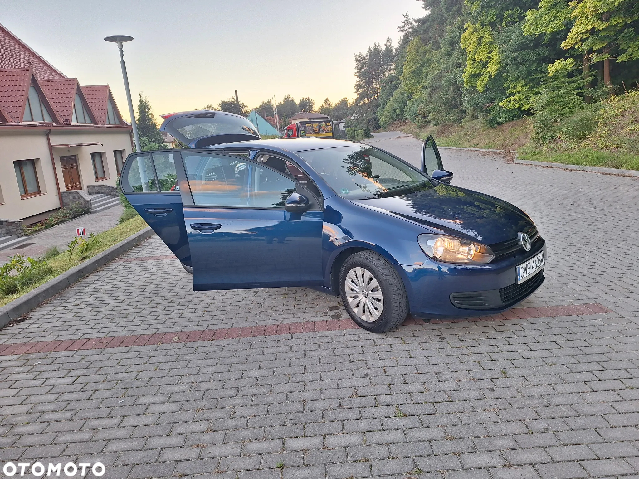 Volkswagen Golf 1.4 Comfortline - 24