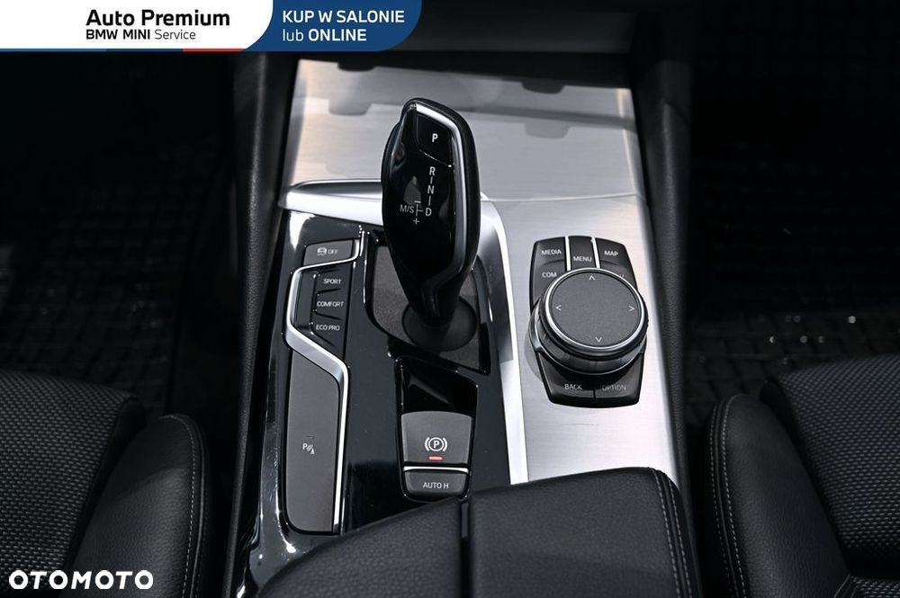 BMW Seria 5 520d xDrive Sport Line sport - 18