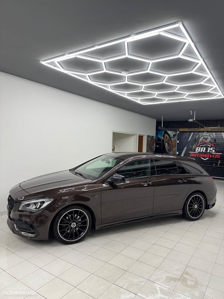 Mercedes-Benz CLA 180 d Shooting Brake AMG Line - 4
