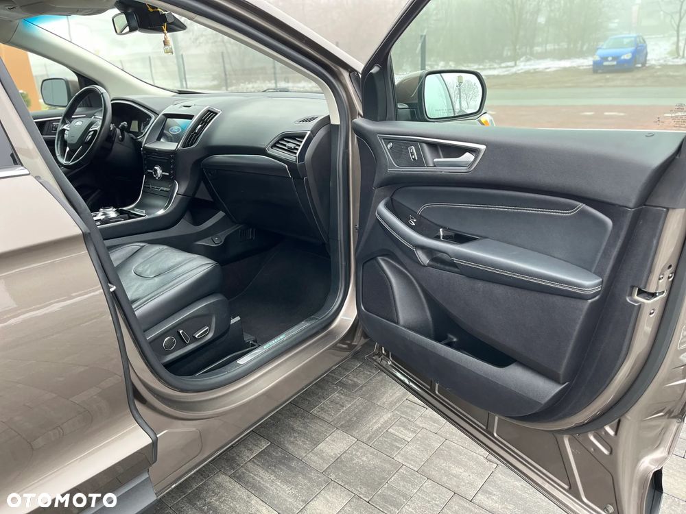 Ford Edge - 19