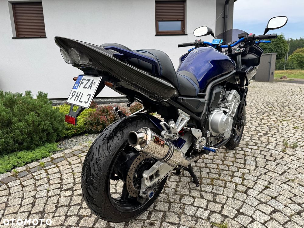 Yamaha FZS - 19