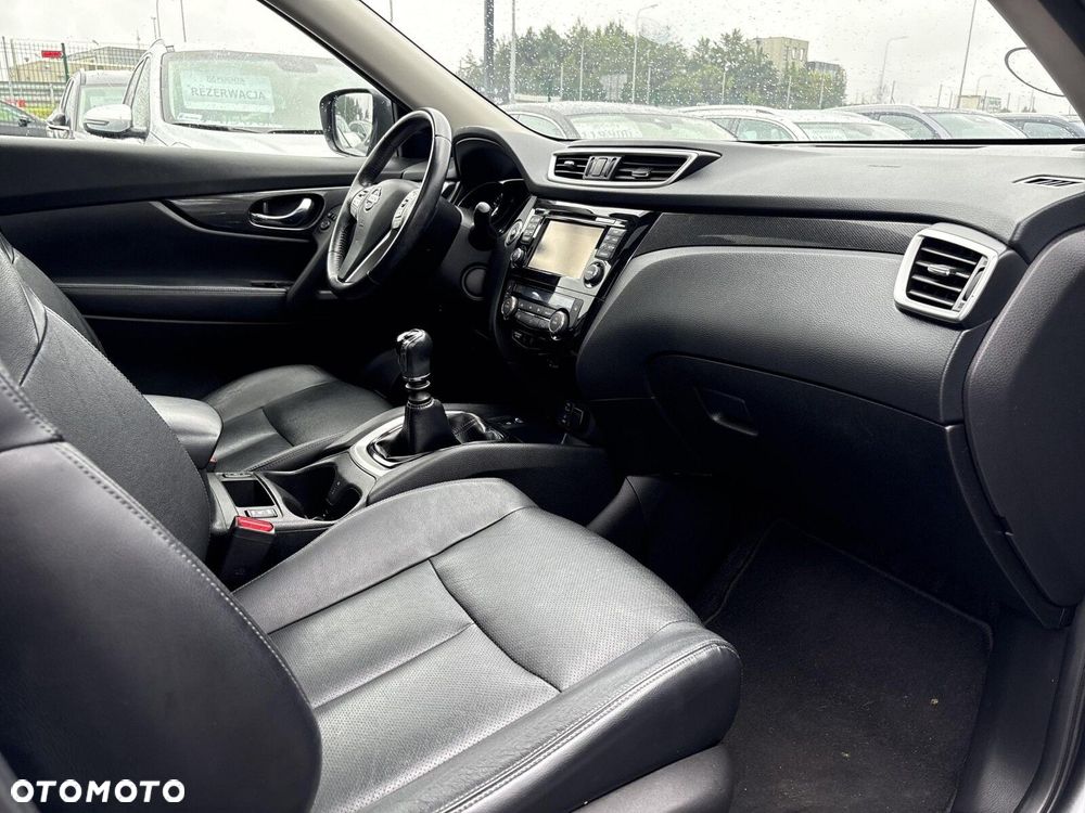 Nissan X-Trail - 12