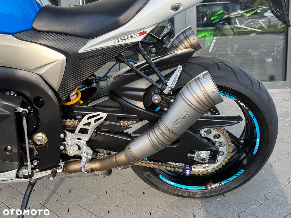 Suzuki GSX-R - 32
