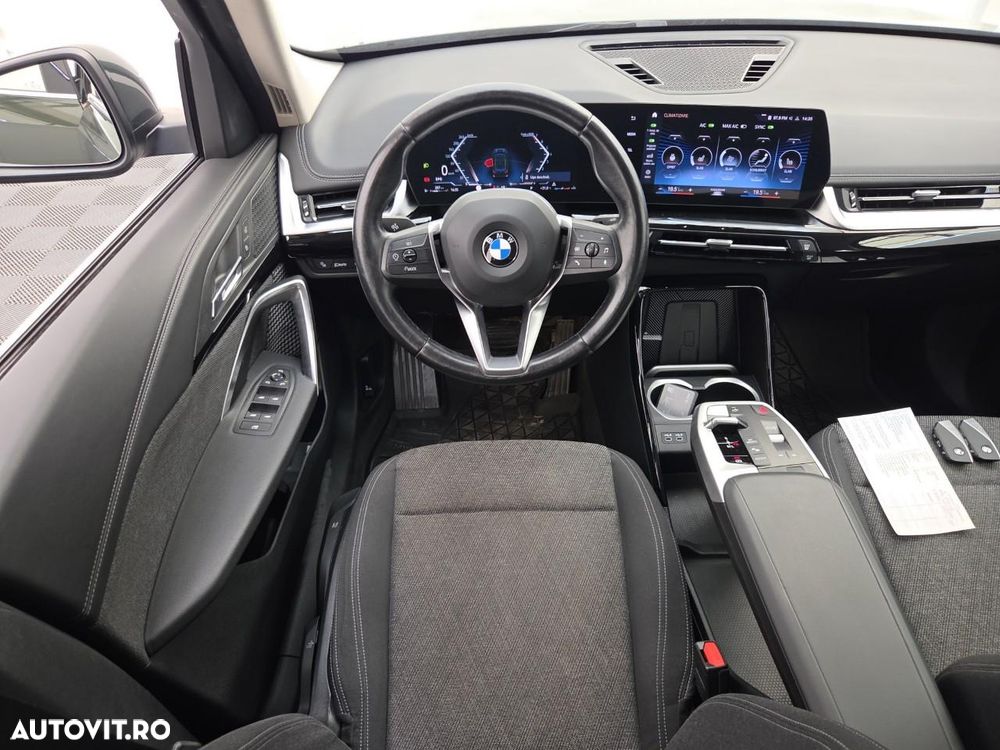 BMW X1 sDrive18i AT - 15