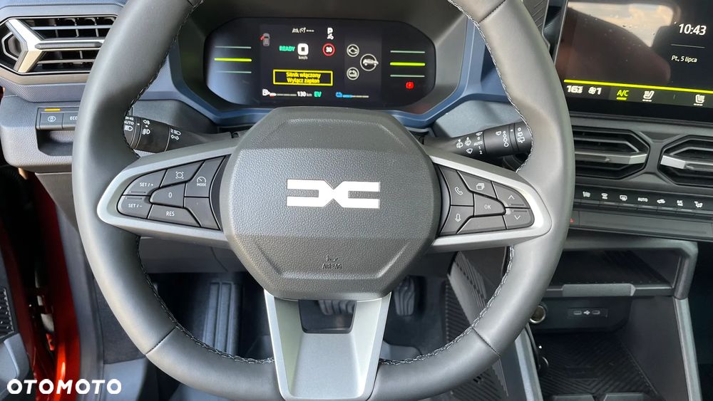 Dacia Duster 1.8 Full Hybrid 155 Journey MMT - 12